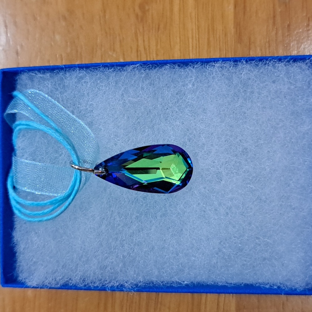 🔥CLEARANCE! Mysterious Ocean Crystal Marquise Necklace - Picture 2 of 6